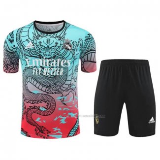 Chandal del Real Madrid Dragon Manga Corta 2024-2025 Verde y Rojo - Pantalon Corto